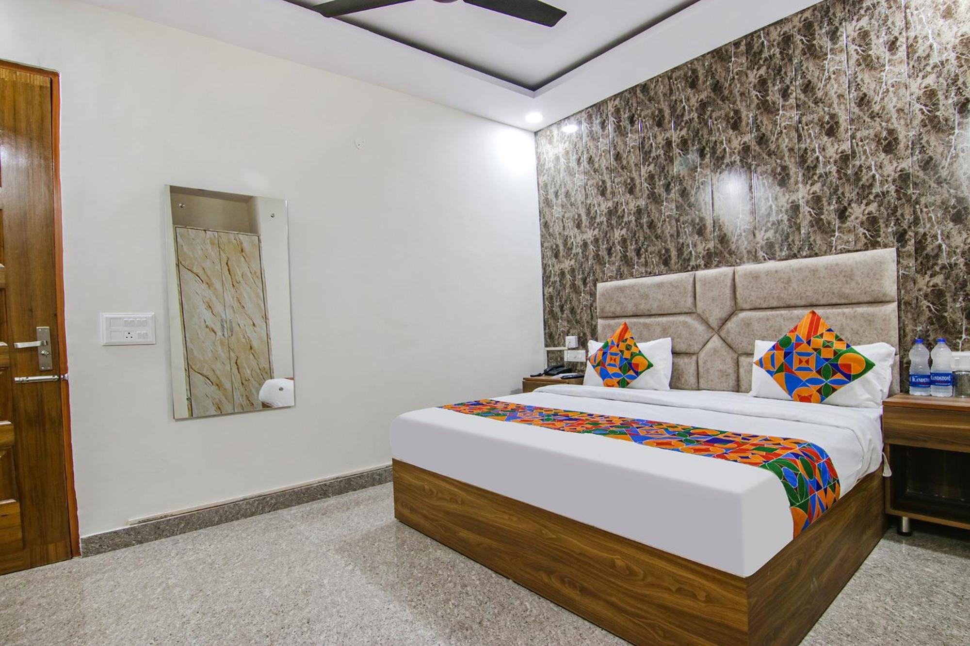 Fabhotel Hc South Crown Mohali 외부 사진